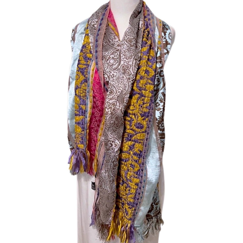 RARE Vintage ETRO Milano Tapestry Fringe Stole/Scarf‎